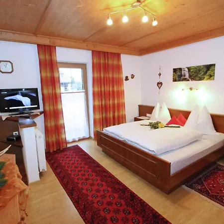 Appartement Inviting Near Ski Area In Schwendau